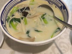 -眷江南之小蓝鲸(王府大街店)