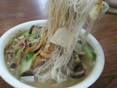 -马路桥姜汤面(江城大楼店)
