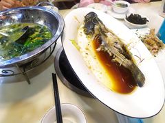 -鑫悦楼煎蟹·16年海鲜大排档