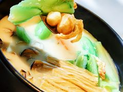 -金海华·Winsun玲珑国际·赫本时光(园区金鸡湖店)