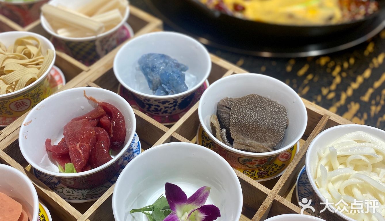东莞美食|没有想要在东莞也能吃到重庆碗盖火锅 