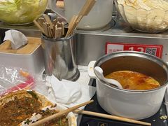 -百品聚旋转火锅(万德庄店)