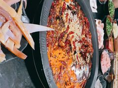 -渝昆龙火锅(朗苑店)