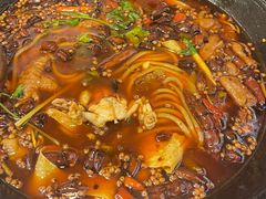 -鸿顺老铁锅美蛙鱼府(解放碑店)