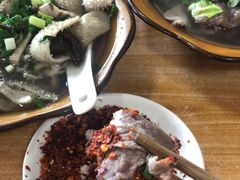-周记翘脚牛肉