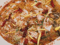 -渔语鱼新川菜Bistro(万象天地店)