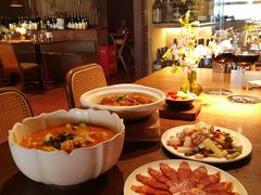 -肆海小川菜酒馆Wine Bistro (青年路店)