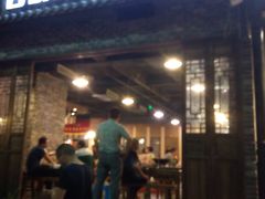 -白乐天毛肚火锅馆(南滨路店)