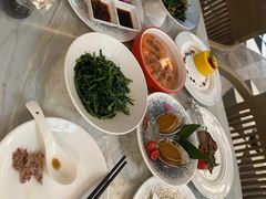 -浅深(世茂滨江精品店)