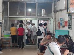 -正宗杨记普洱酸醋米线(总店)