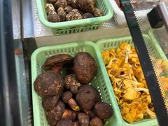 -野菌园·野生菌火锅首创第一家(关兴路总店)