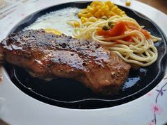 -豪客来牛排(中央花苑店)