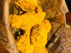 芝士味炸鸡-春熙台韩国料理·章鱼肥牛(西丽店)