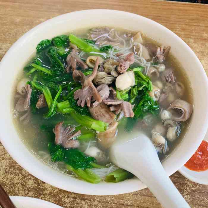 依土捞化(庆城路店)-"讲真,这是一家福州当地人一定都会光顾的捞.