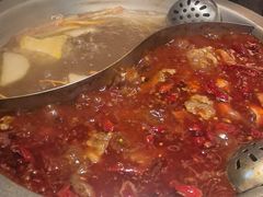 -沸炉重庆老火锅(军事博物馆店)