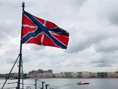 -阿芙乐尔号巡洋舰