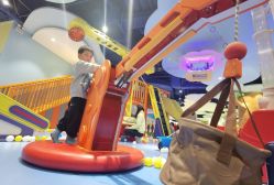 -MELAND CLUB亲子乐园•派对(虹桥万象城店)