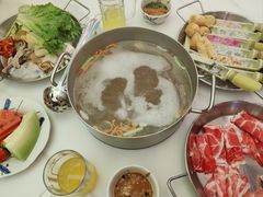 -捞小鲜虾滑海鲜自助火锅(嵊州吾悦店)