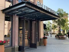 -BALENCIAGA(比斯特苏州购物村店)