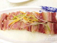 -南京悦客假日酒店