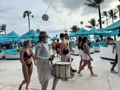 -FINNS Beach Club