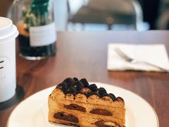 -Fridi Patisserie Cafe