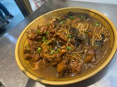 -老码头黑皮肘子锅包肉(赣水路店)