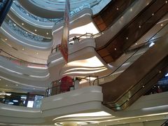 -宝龙城(杭州滨江店)
