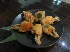 -吉屋·炭烧酒场·秋冬功夫奶汁河豚鱼锅