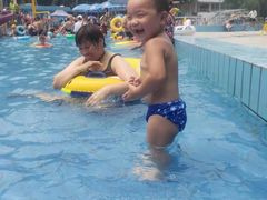 -青年湖公园水上世界