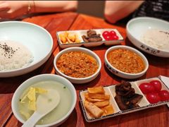 -裕兴记•蟹黄面馆(人民广场店)