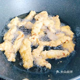 外酥里嫩又入味的炸酥肉，过年必学硬菜！