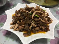 -谭家菜农夫山庄