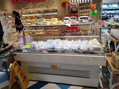 面包甜点陈列柜-85度C(生甜甜圈研究工坊·上海局门店)