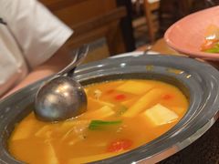 -云海肴·汽锅鸡·云南菜(天山百盛优客店)