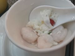 -BLU 全日制餐厅(上海安曼纳卓悦酒店)