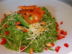 菠菜牛油果细面-夏朵花园(复兴西路店)