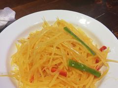 -马路牙子地桌烤肉(工体店)