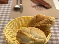 餐前面包-船屋葡国餐厅