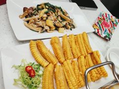 -肥仔文澳门猪骨煲(南京西路店)