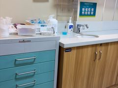 -上海仁爱医院口腔科 · 种植