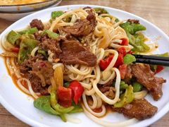 老牌子过油肉拌面-白阿婆过油肉拌面·大盘鸡