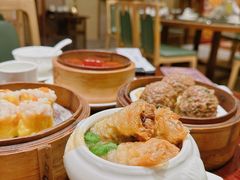 -广州中心皇冠假日酒店·百粤楼