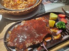 铁板大什扒-鬆啲茶餐厅(松山湖万科店)