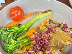 慢炖牛肋排-WOKKA by艮上(中海环宇荟店)