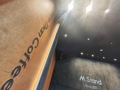 -M Stand(深圳龙岗万科广场店)