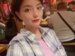 -野山舂·贵州现舂酸汤火锅(鸿通城店)