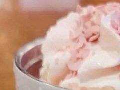 蔓越莓白巧瑞士卷-星巴克(成都太古里二店)