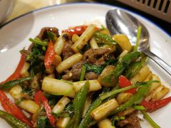 儒哥辣牛肉-粤小馆(天安云谷店)