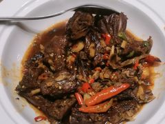 -忆江南·临江鱼馆